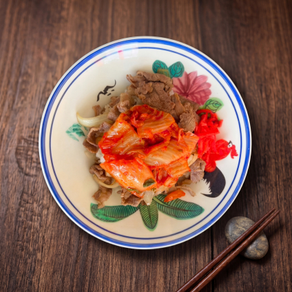 Cơm Bò xào Kim chi ( Kimuchi Guydon)